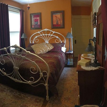 Manheim Manor Bed & Breakfast Kültér fotó