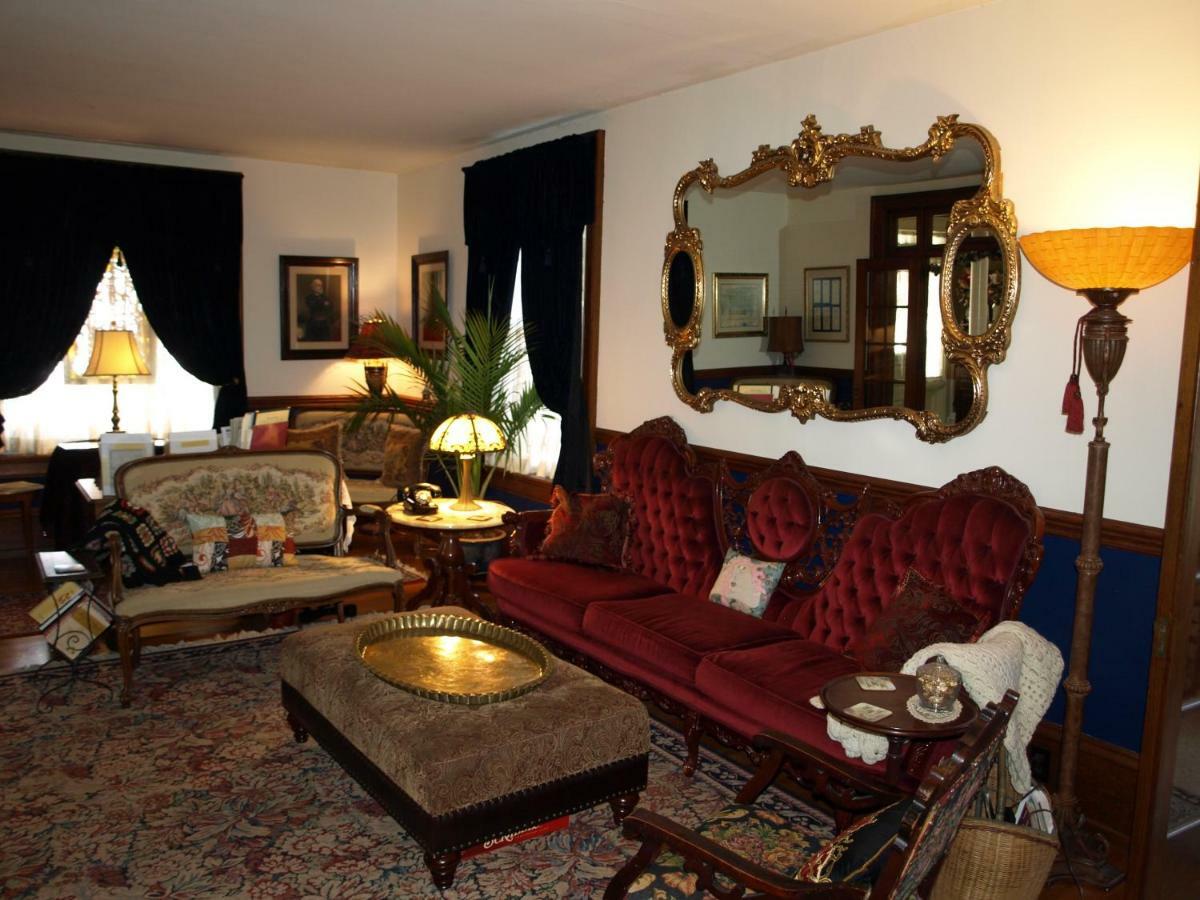 Manheim Manor Bed & Breakfast Kültér fotó