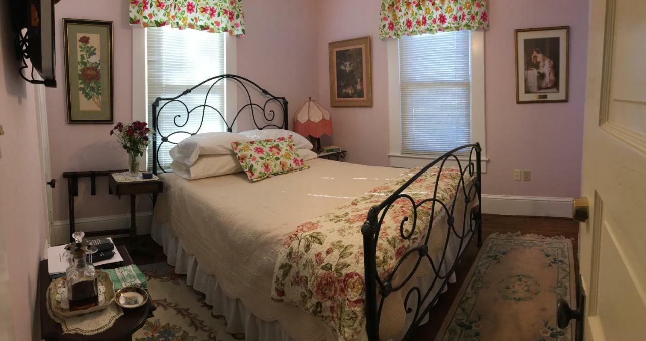 Manheim Manor Bed & Breakfast Kültér fotó