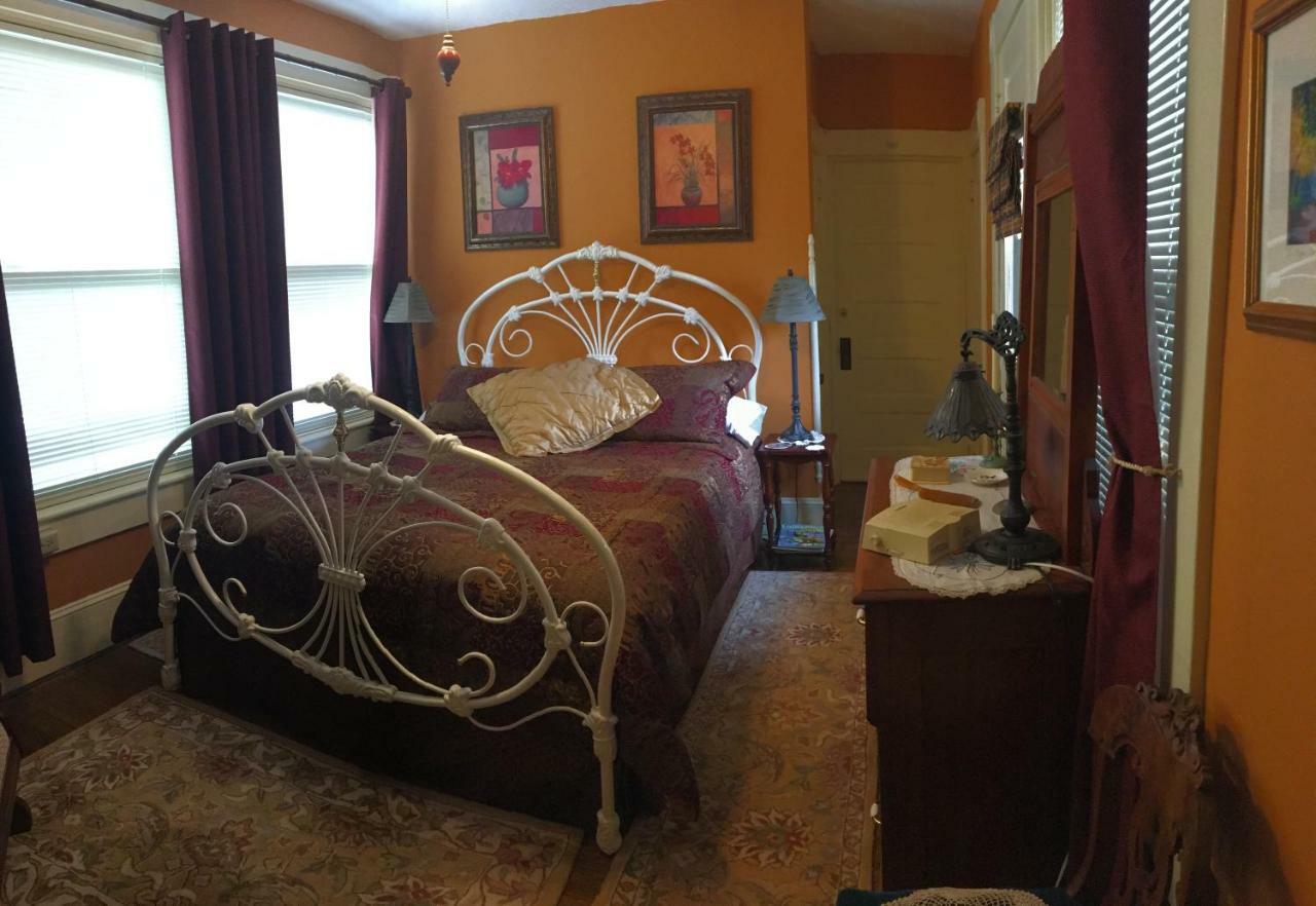 Manheim Manor Bed & Breakfast Kültér fotó